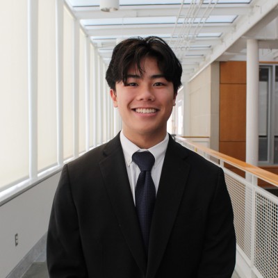 Collin Luu headshot